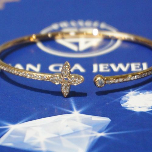 Lắc Tay LV Idylle Blossom Twist 18K Rose Gold